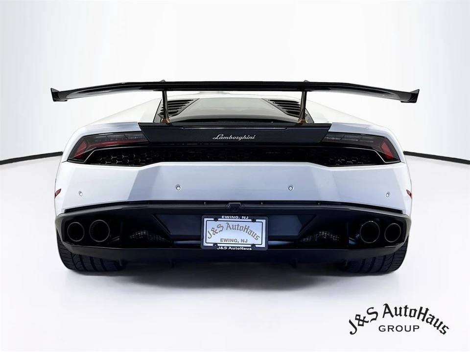 2017 Lamborghini Huracan LP610-4 - Image 6 of 31