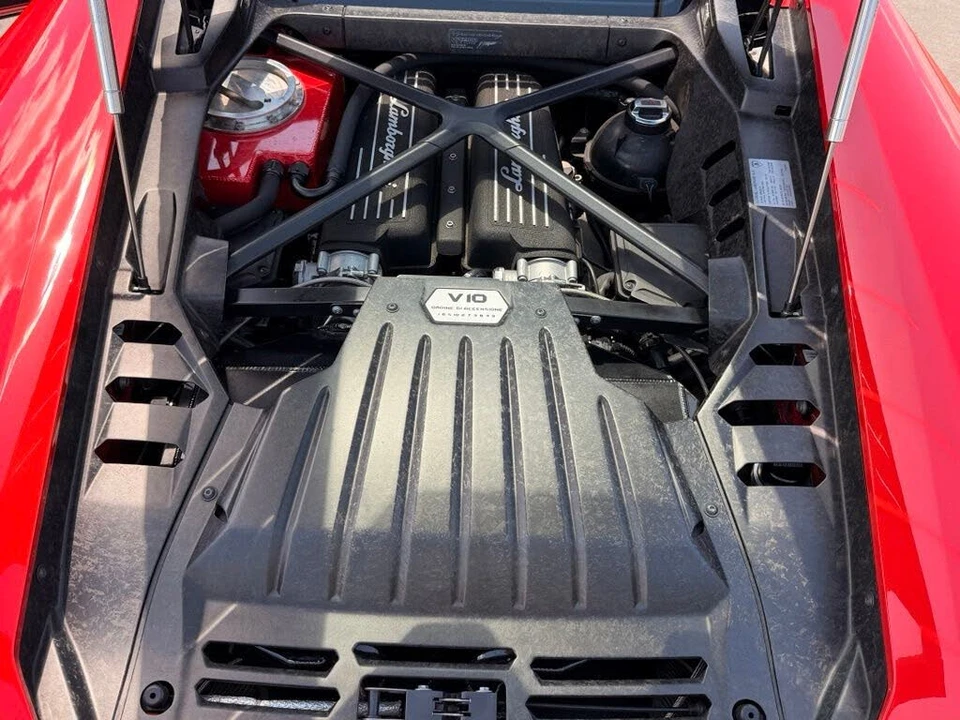 2017 Lamborghini Huracan LP610-4 - Image 21 of 31