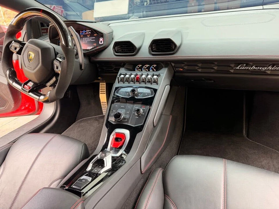 2017 Lamborghini Huracan LP610-4 - Image 26 of 31