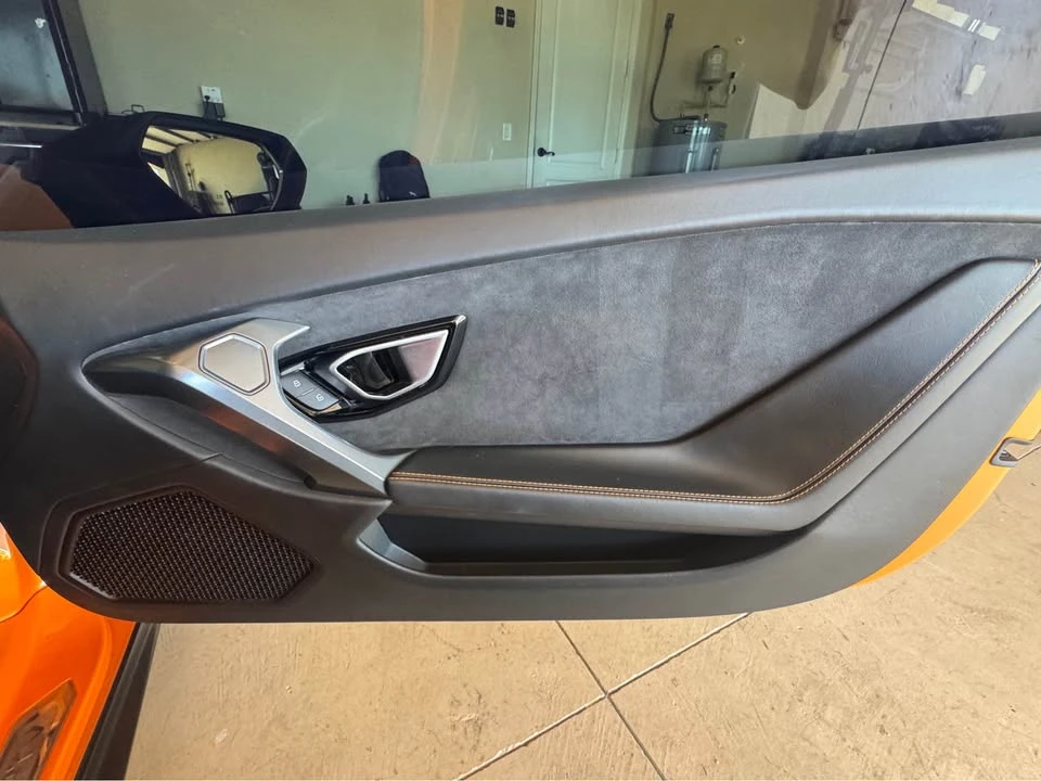 2017 Lamborghini Huracan LP580-2 - Image 10 of 13