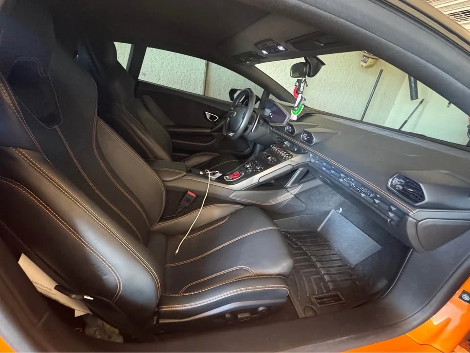 2017 Lamborghini Huracan LP580-2 - Image 11 of 13
