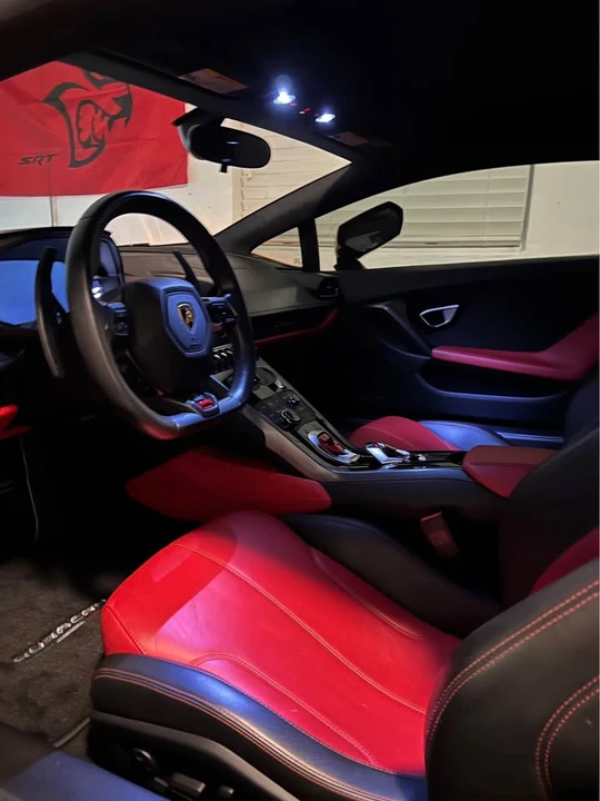2017 Lamborghini Huracan LP580-2 - Image 9 of 11