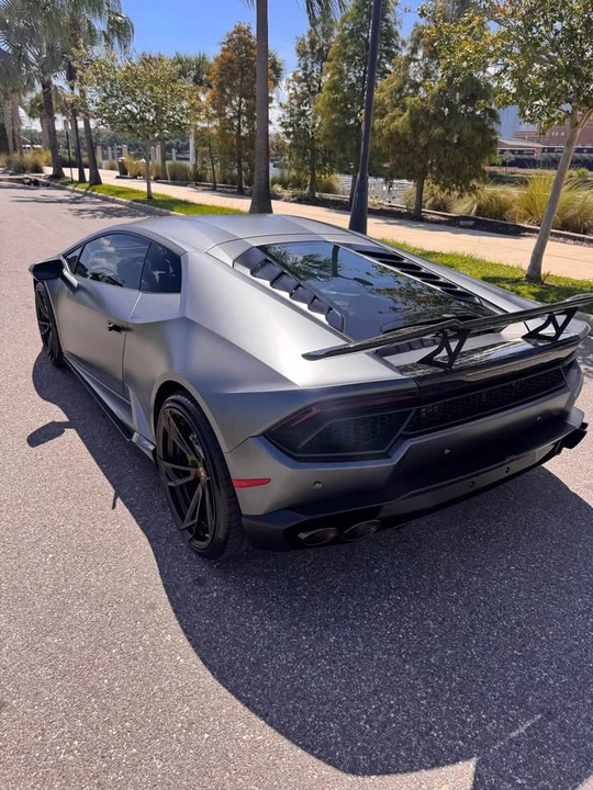 2017 Lamborghini Huracan LP580-2 - Image 5 of 10
