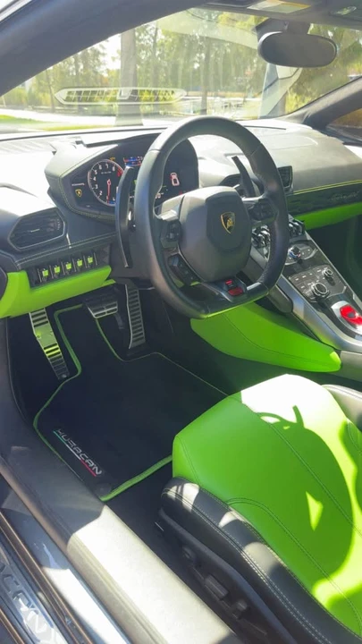 2017 Lamborghini Huracan LP580-2 - Image 7 of 10