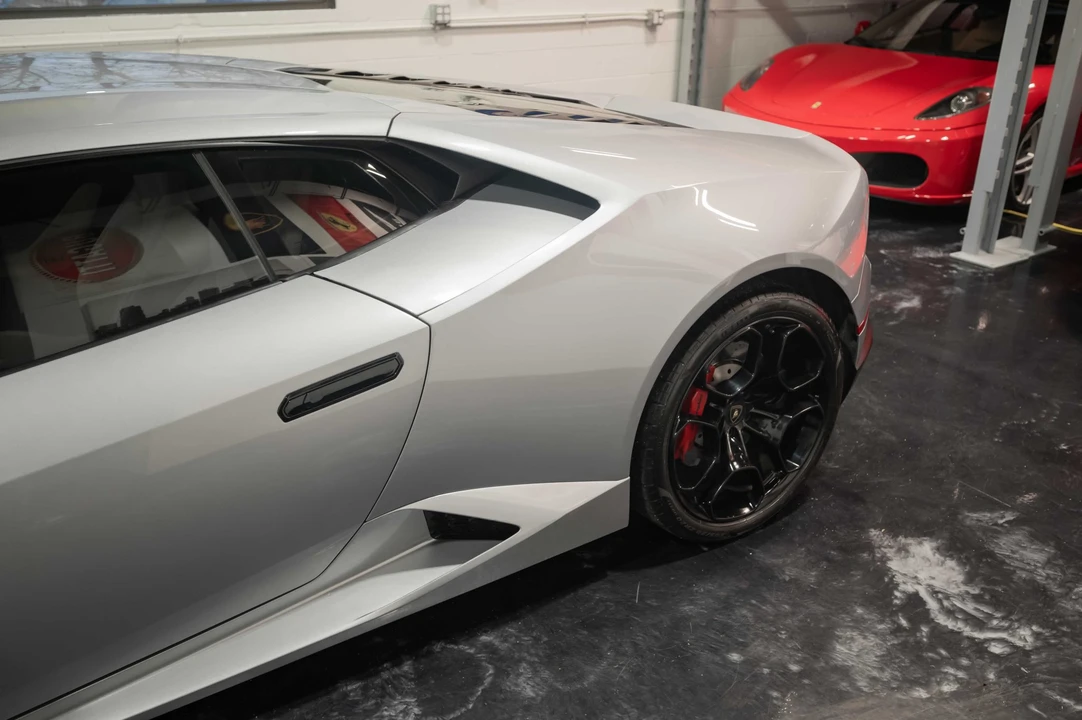 2017 Lamborghini Huracan LP580-2 - Image 27 of 31