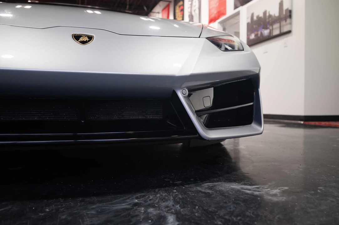 2017 Lamborghini Huracan LP580-2 - Image 18 of 31