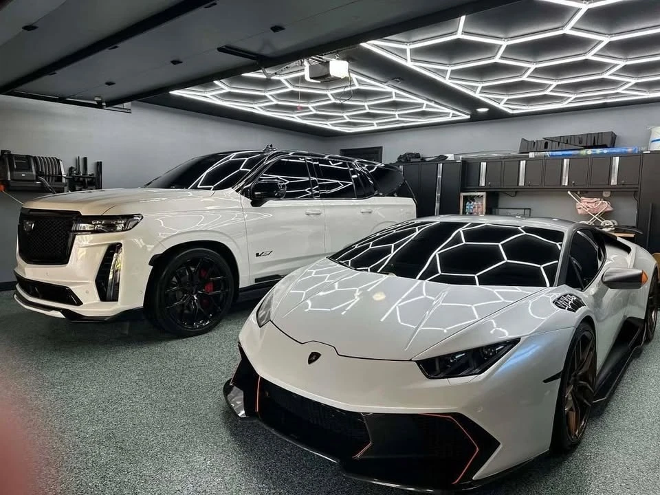 2017 Lamborghini Huracan LP580-2 - Image 6 of 20