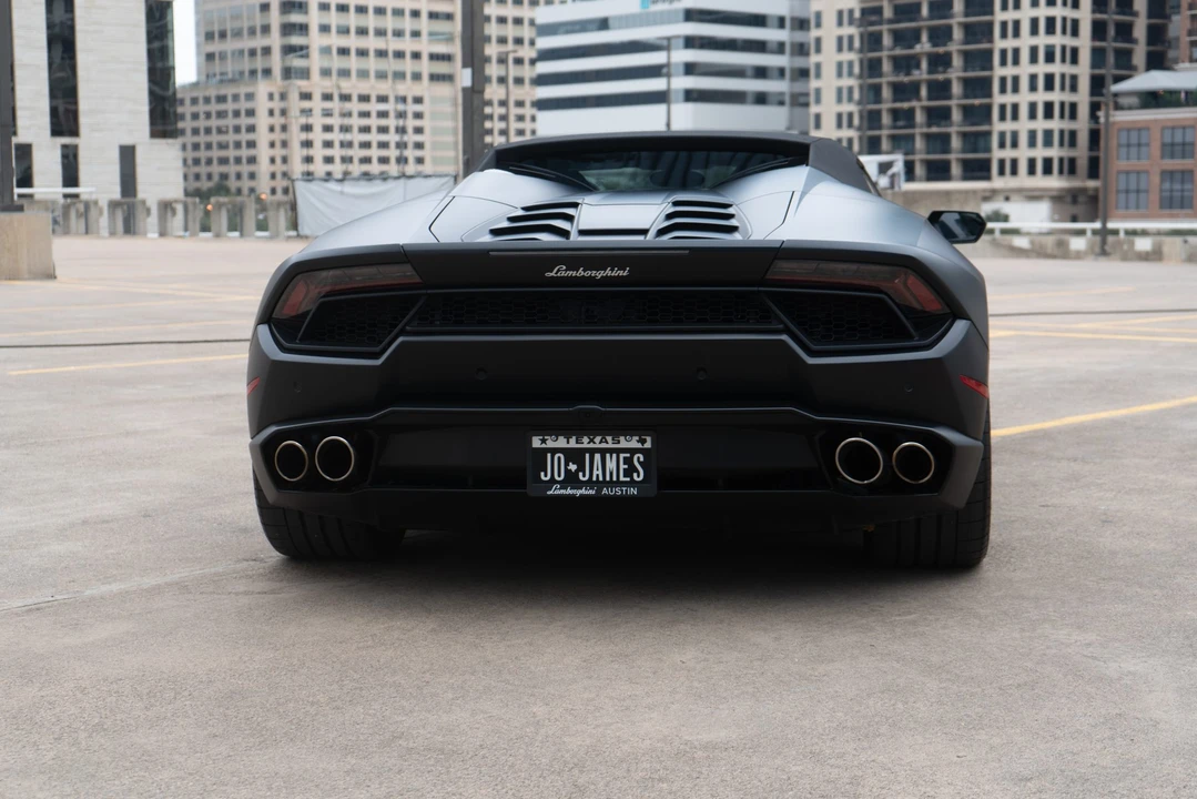 2017 Lamborghini Huracan LP580-2 - Image 9 of 31