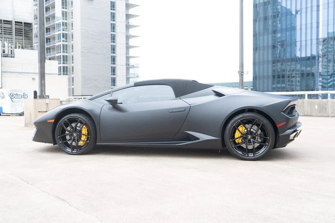 2017 Lamborghini Huracan LP580-2 - Image 16 of 31
