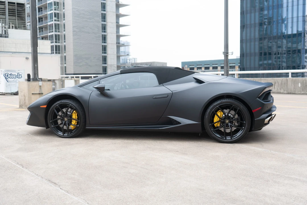 2017 Lamborghini Huracan LP580-2 - Image 14 of 31