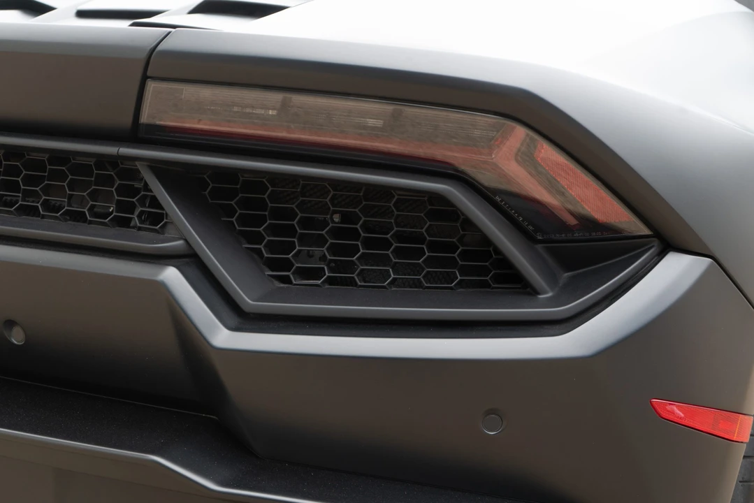 2017 Lamborghini Huracan LP580-2 - Image 25 of 31