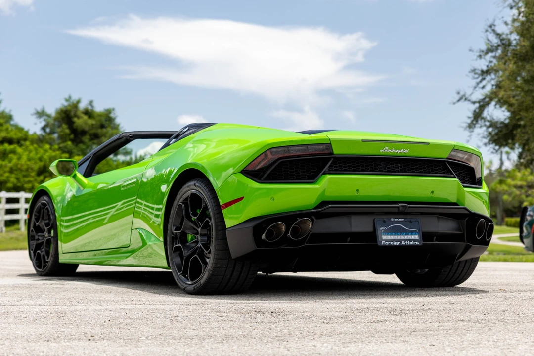2017 Lamborghini Huracan LP580-2 - Image 3 of 31