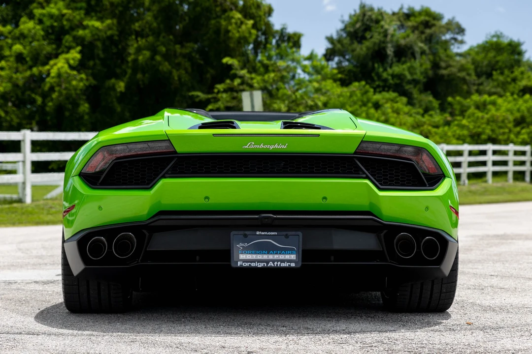 2017 Lamborghini Huracan LP580-2 - Image 5 of 31