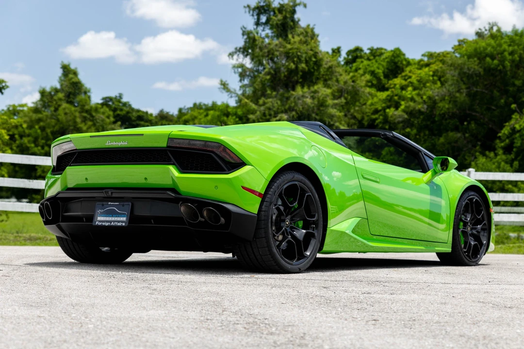 2017 Lamborghini Huracan LP580-2 - Image 6 of 31