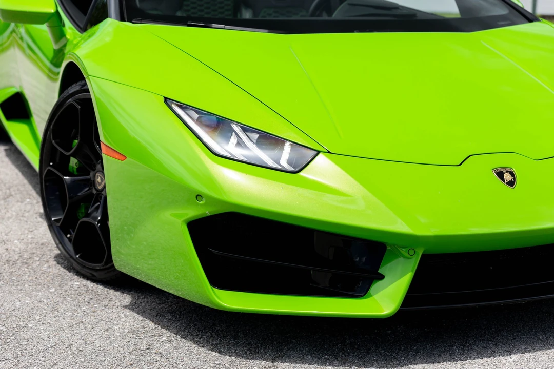 2017 Lamborghini Huracan LP580-2 - Image 13 of 31