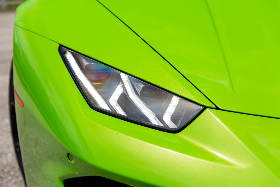 2017 Lamborghini Huracan LP580-2 - Image 14 of 31