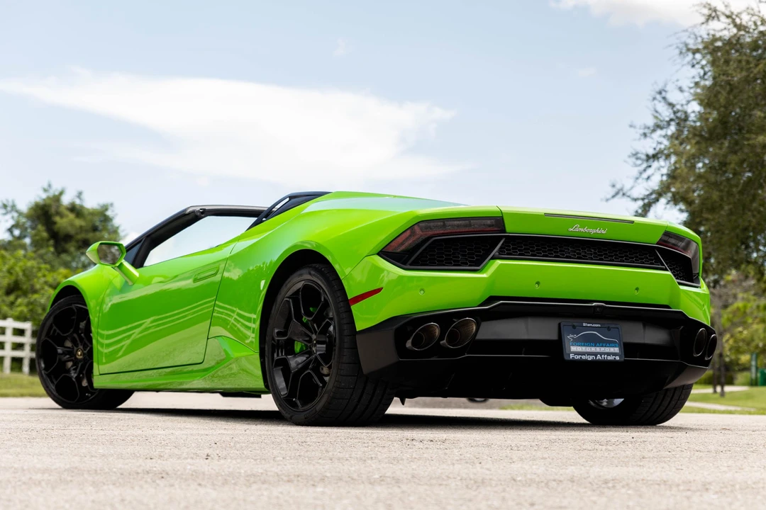 2017 Lamborghini Huracan LP580-2 - Image 4 of 31
