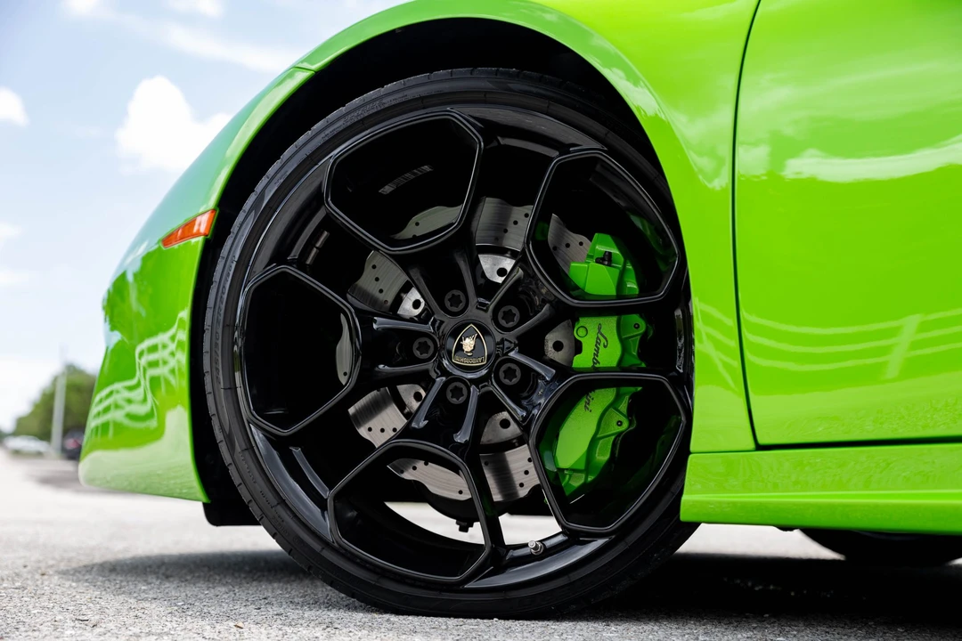 2017 Lamborghini Huracan LP580-2 - Image 24 of 31