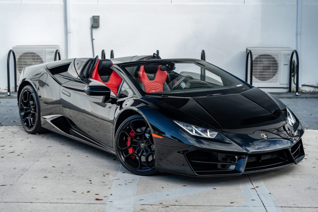 2017 Lamborghini Huracan LP580-2 - Image 3 of 31