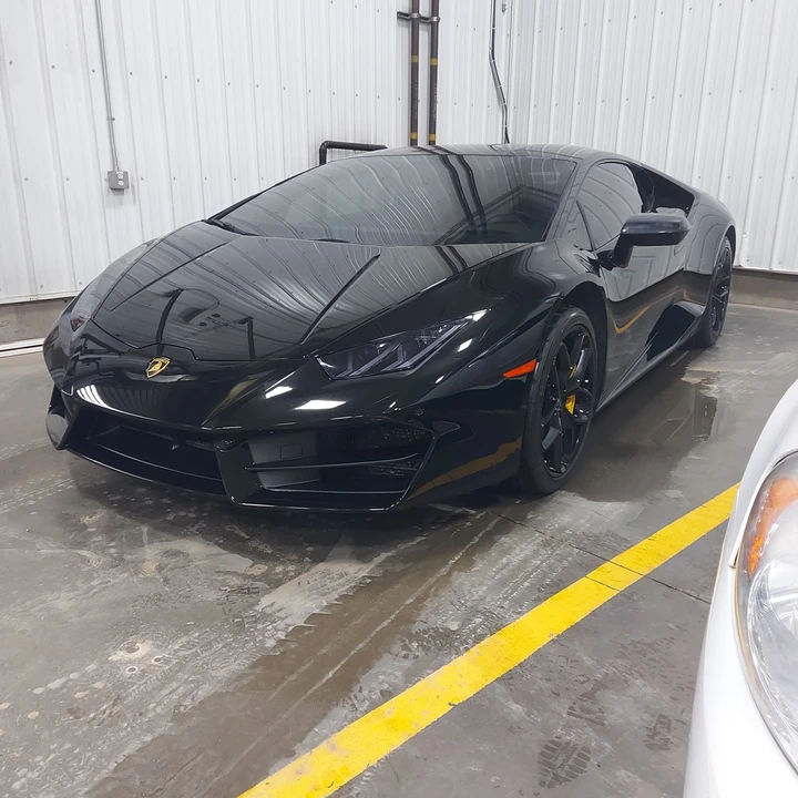 2017 Lamborghini Huracan LP580-2 - Image 11 of 12