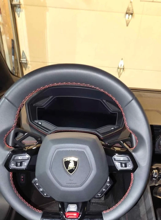 2017 Lamborghini Huracan LP610-4 - Image 6 of 9