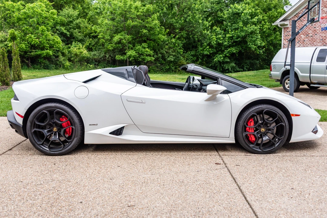 2017 Lamborghini Huracan LP610-4 - Image 11 of 31