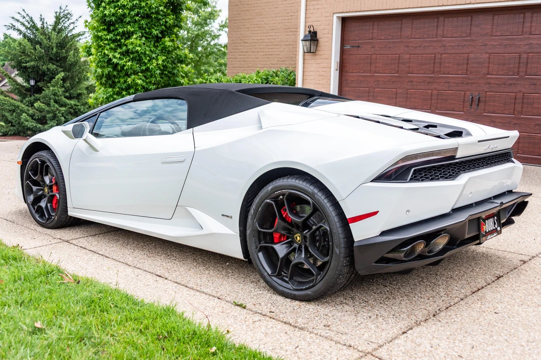 2017 Lamborghini Huracan LP610-4 - Image 16 of 31