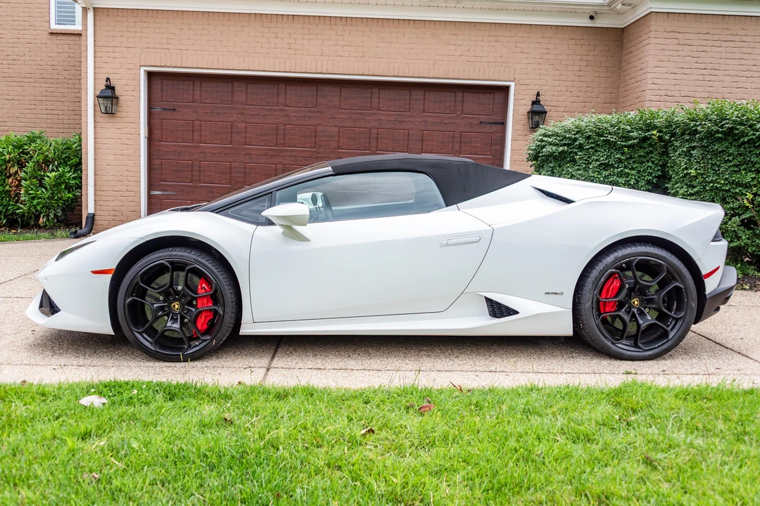 2017 Lamborghini Huracan LP610-4 - Image 15 of 31