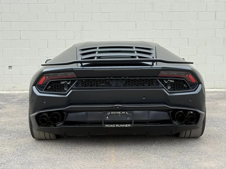2017 Lamborghini Huracan - Image 9 of 20
