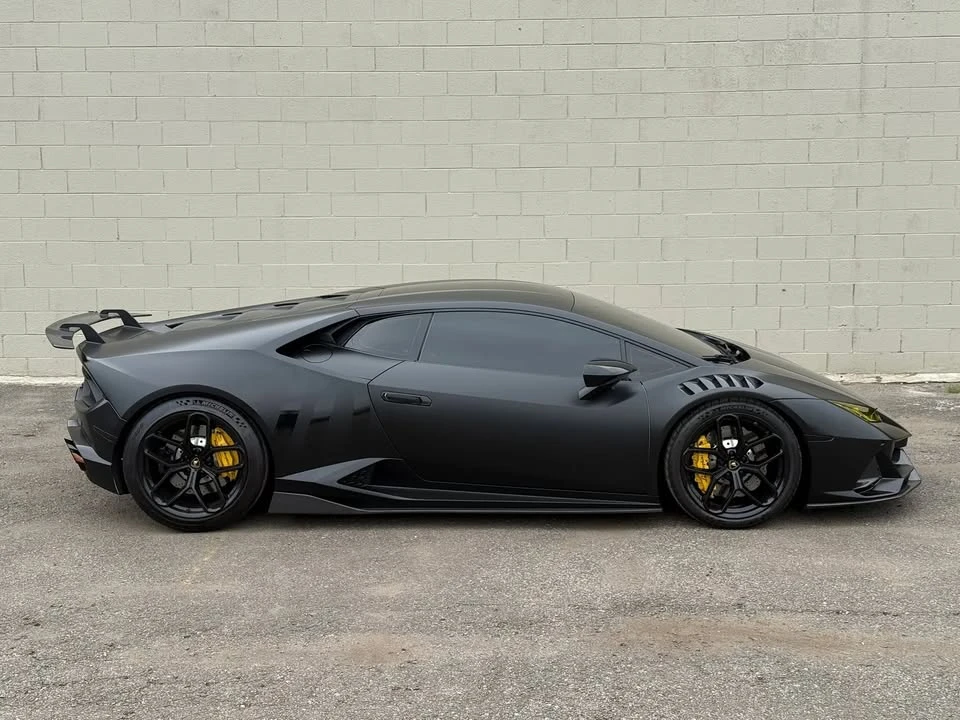 2017 Lamborghini Huracan - Image 15 of 20