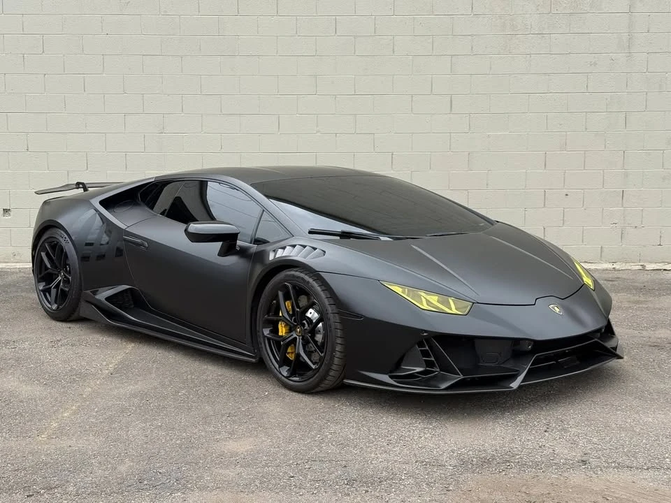 2017 Lamborghini Huracan - Image 16 of 20
