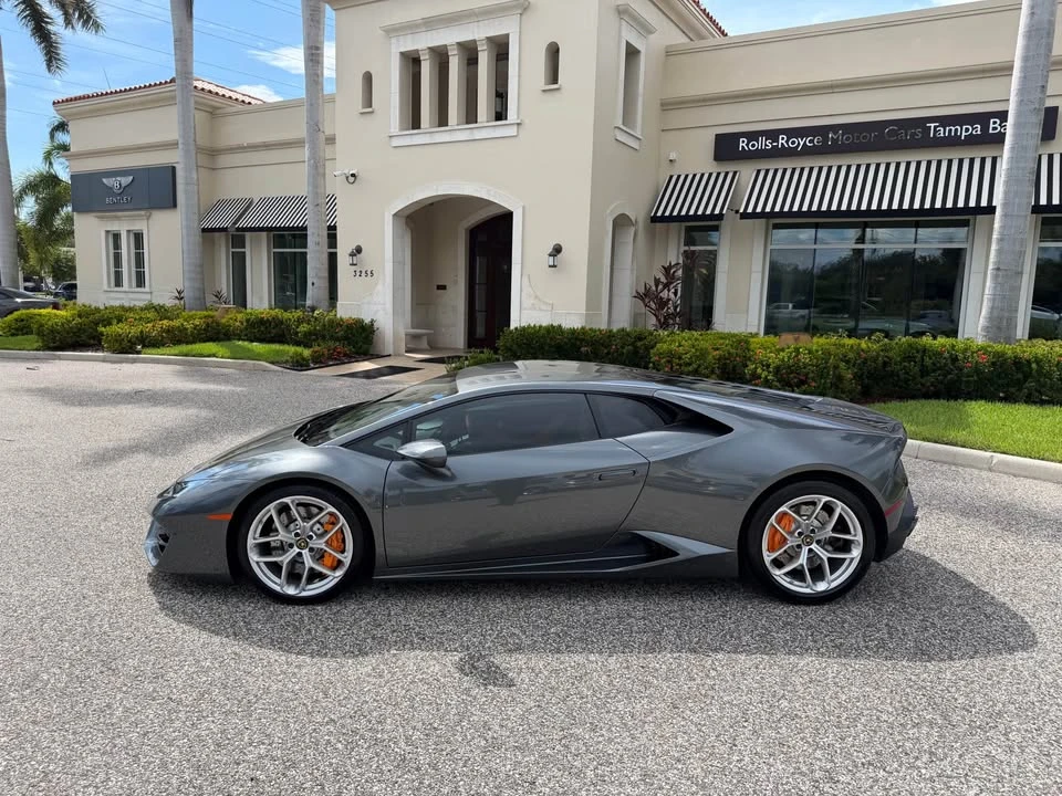 2017 Lamborghini Huracan - Image 4 of 18