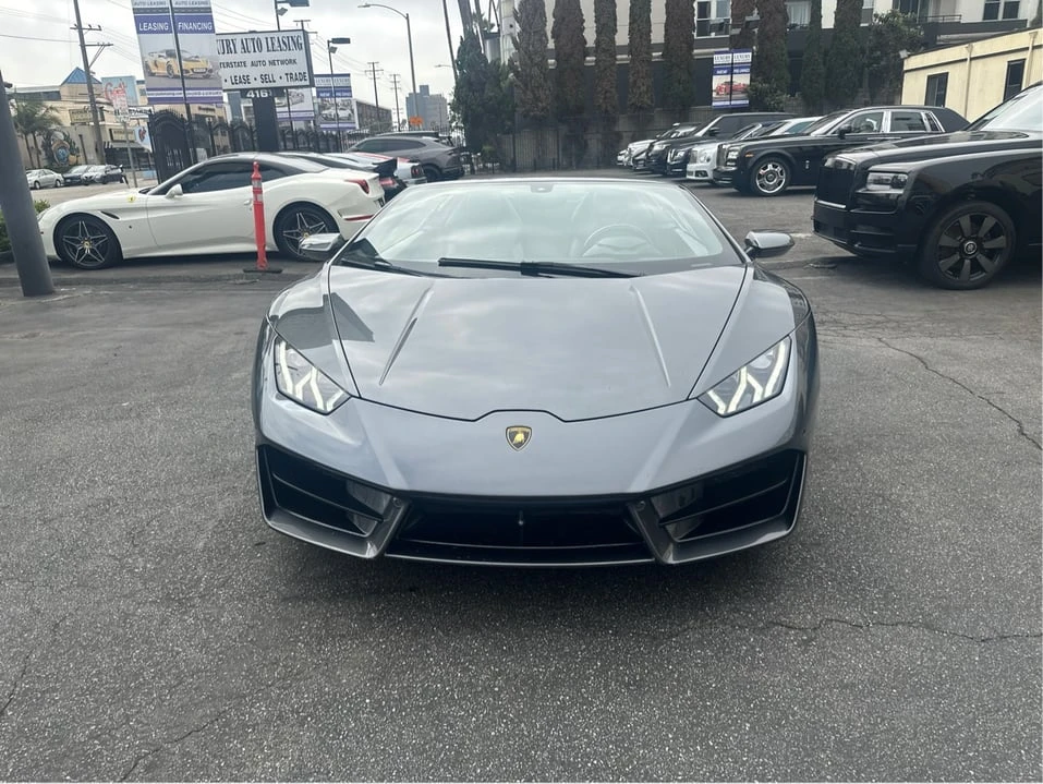 2017 Lamborghini Huracan - Image 8 of 20