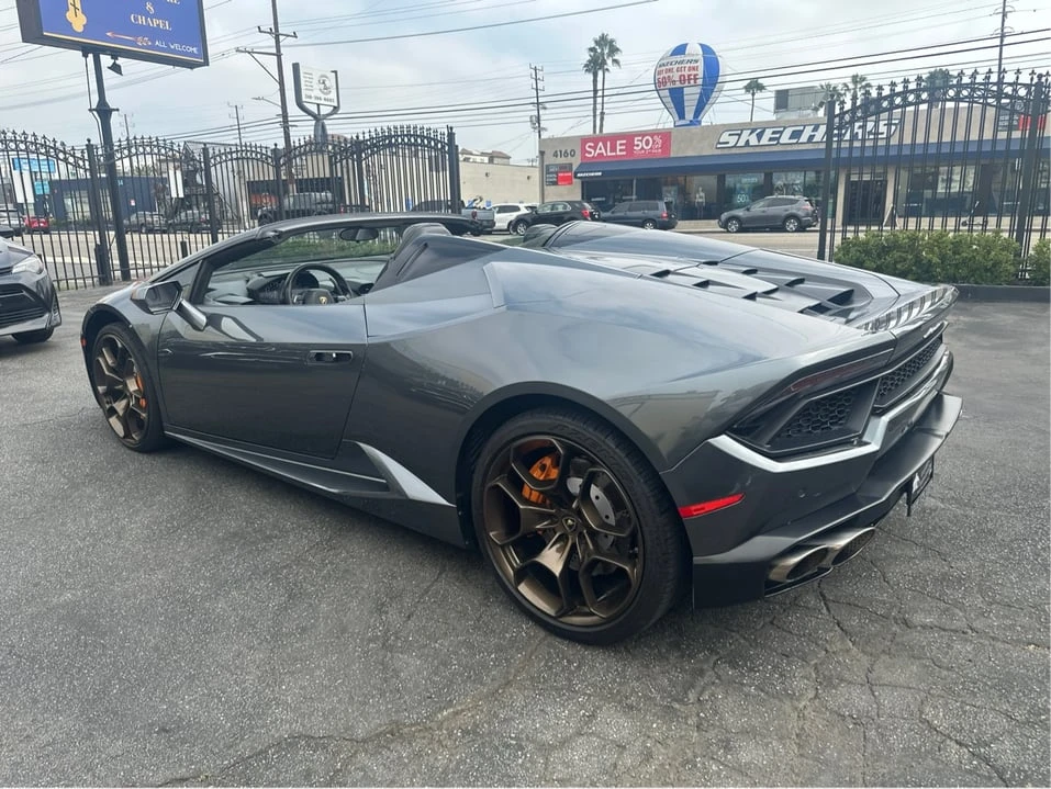 2017 Lamborghini Huracan - Image 5 of 20