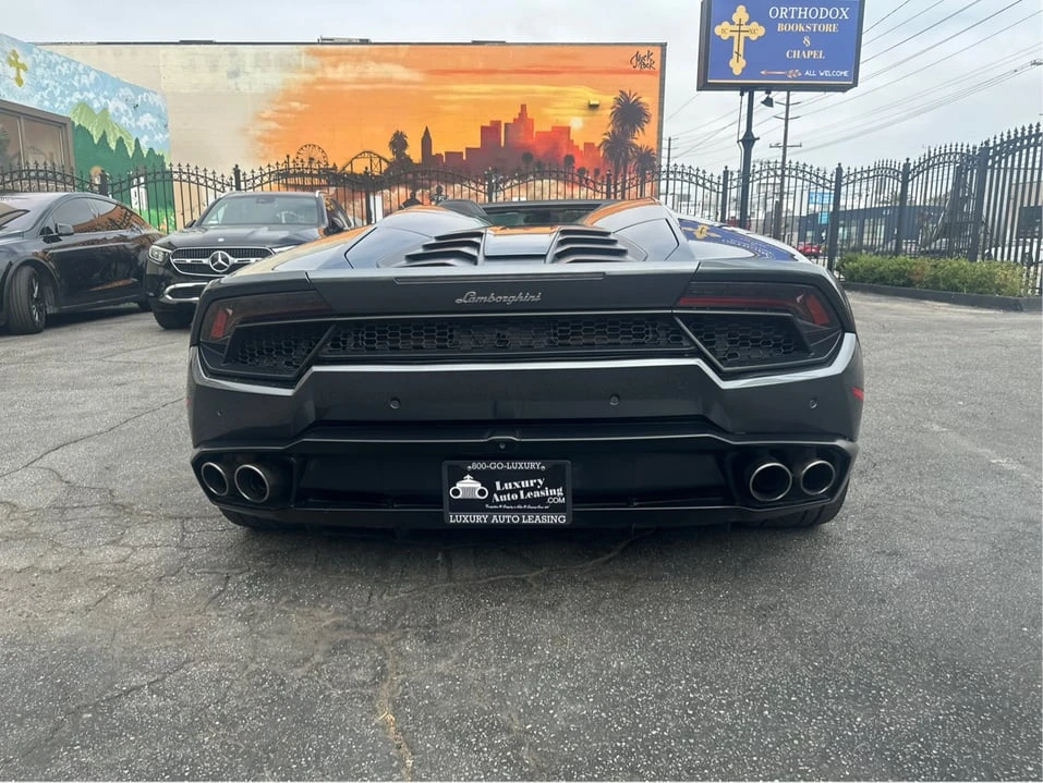 2017 Lamborghini Huracan - Image 4 of 20