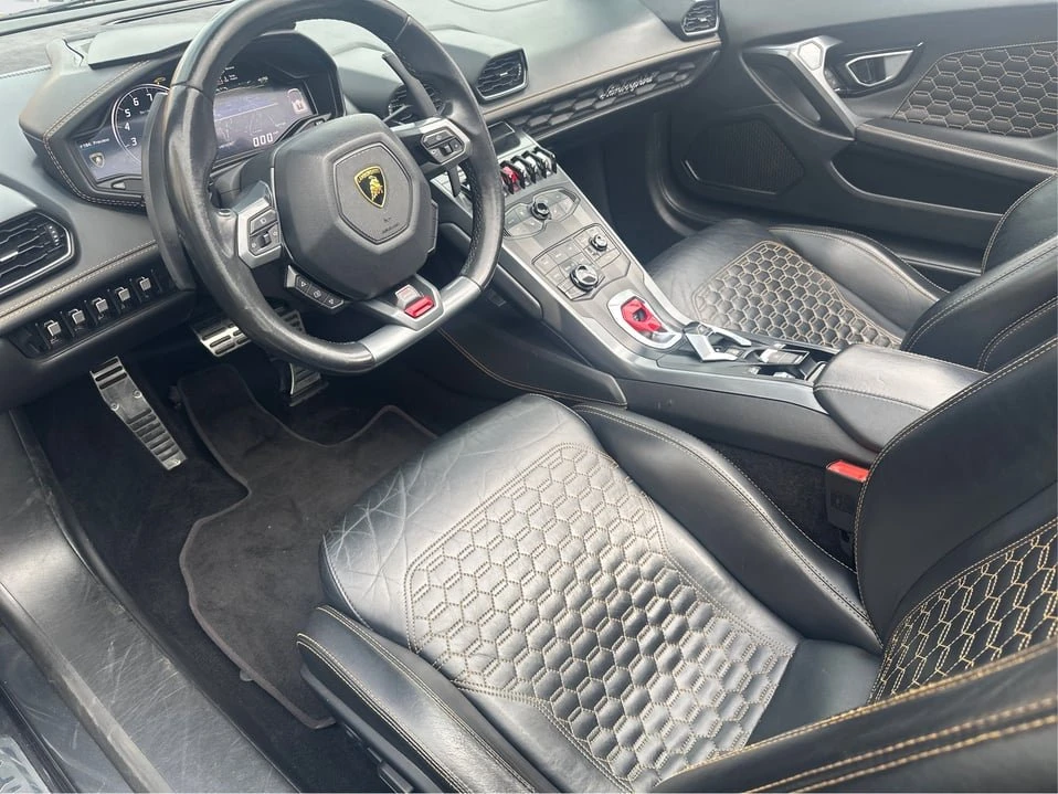 2017 Lamborghini Huracan - Image 9 of 20