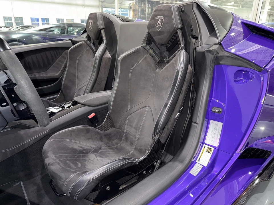2017 Lamborghini Huracan LP610-4 - Image 15 of 31