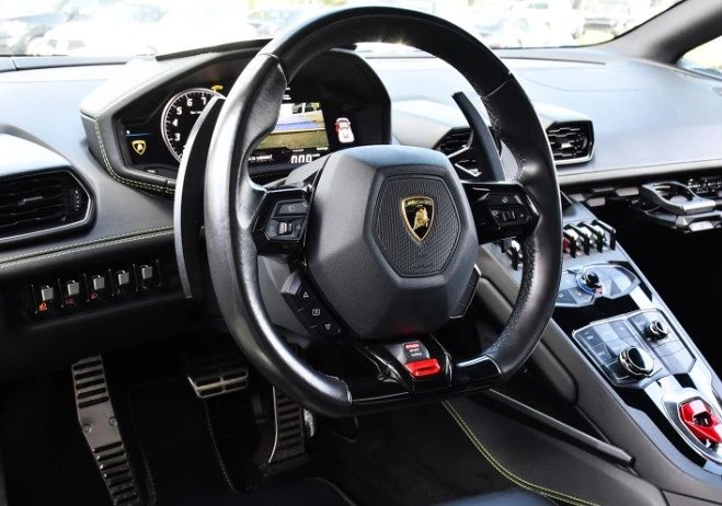 2017 Lamborghini Huracan LP610-4 - Image 9 of 13