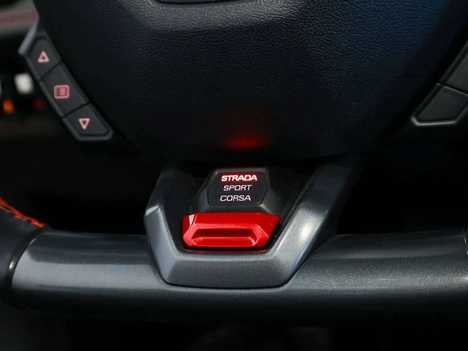 2017 Lamborghini Huracan LP580-2 - Image 13 of 16