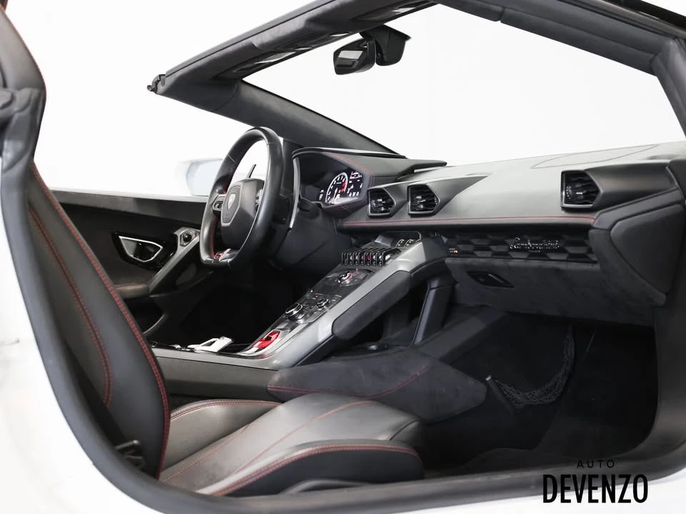 2017 Lamborghini Huracan LP580-2 - Image 6 of 16