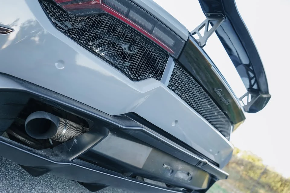 2017 Lamborghini Huracan - Image 7 of 17