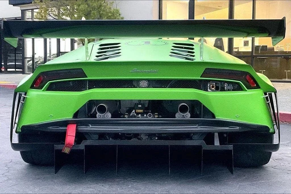 2017 Lamborghini Huracan - Image 14 of 31