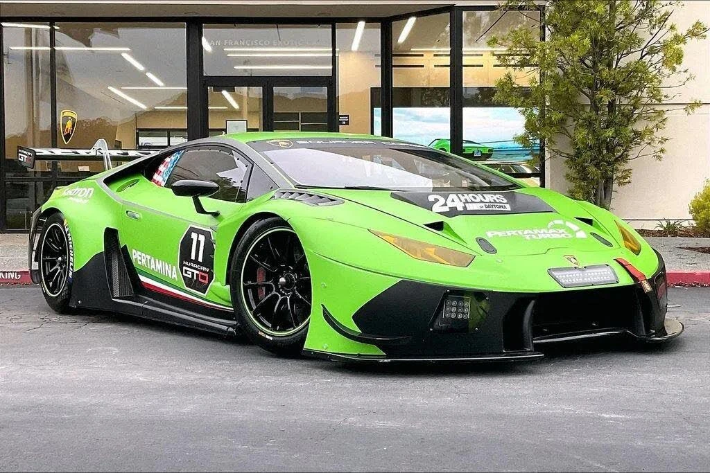 2017 Lamborghini Huracan - Image 12 of 31