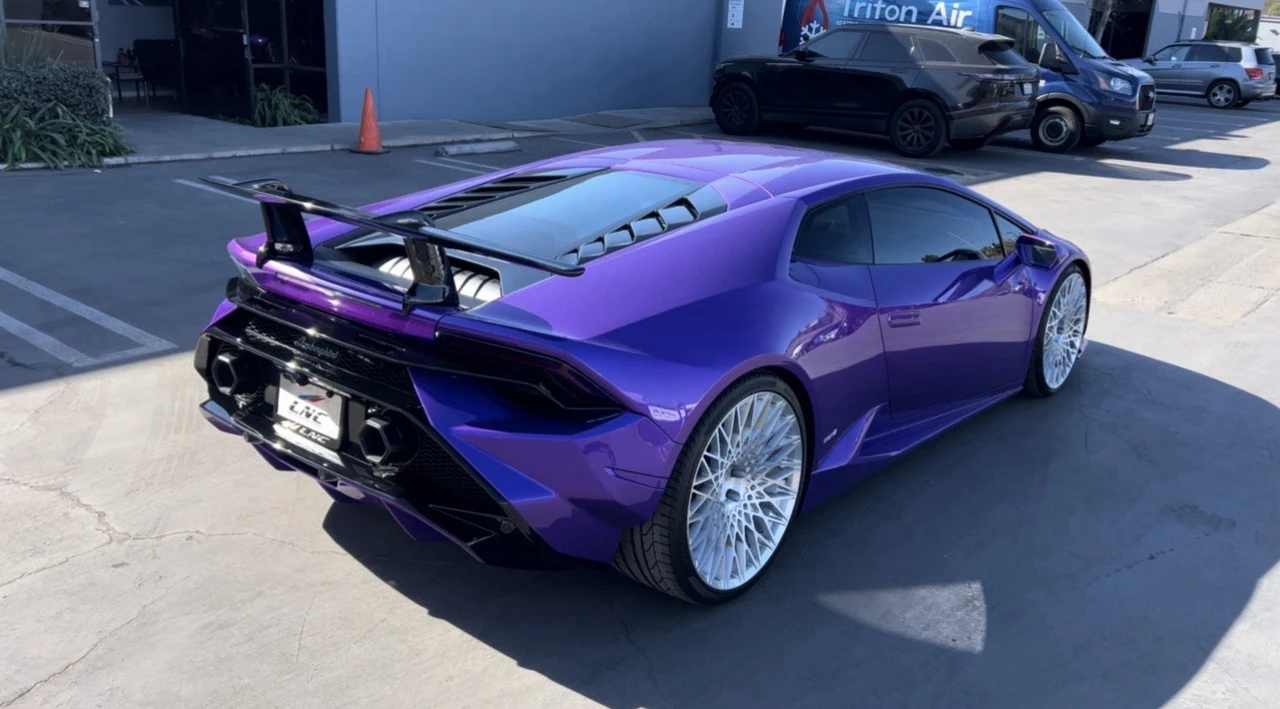 2017 Lamborghini Huracan LP610-4 - Image 9 of 15