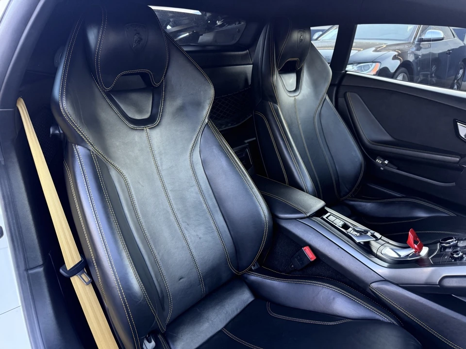 2017 Lamborghini Huracan - Image 13 of 19