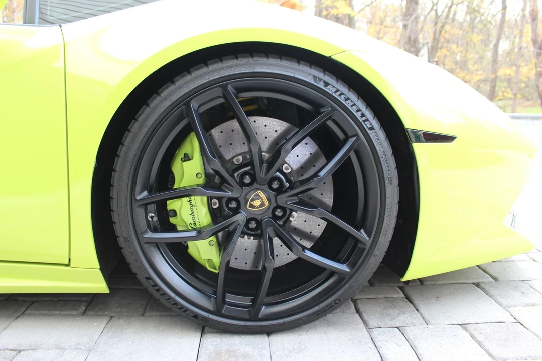 2017 Lamborghini Huracan LP610-4 - Image 14 of 21