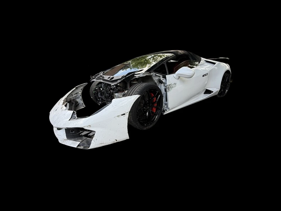 2017 Lamborghini Huracan - Image 2 of 17