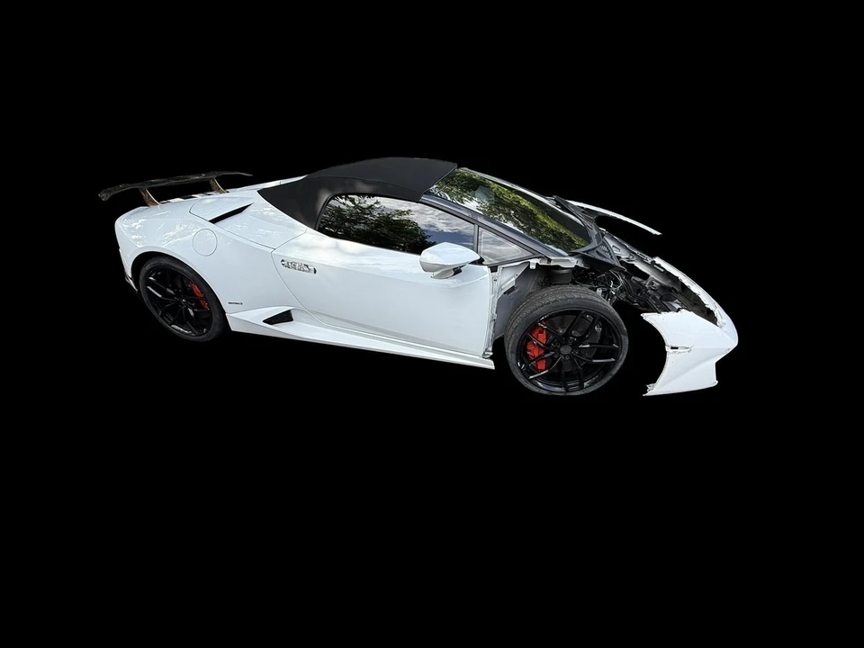 2017 Lamborghini Huracan - Image 7 of 17