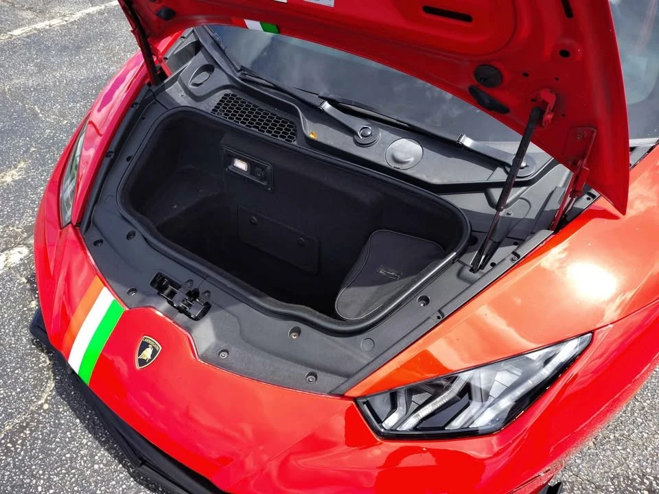 2017 Lamborghini Huracan - Image 17 of 18