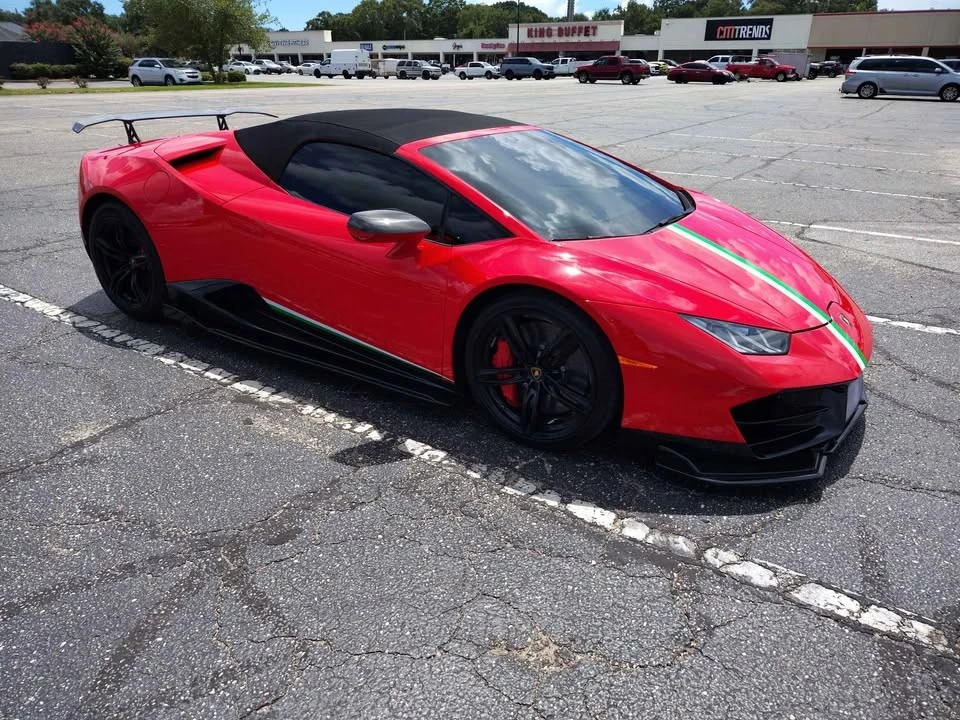 2017 Lamborghini Huracan - Image 5 of 18